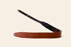 Leedon Tor guitar strap in Dark Tan Super Soft leather with black suede lining